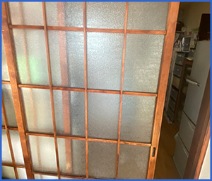 障子ガラスの内扉の画像